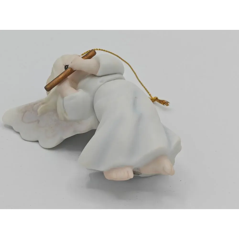Precious Moments Joy To The World 150320 Enesco 1995 Angel Trumpet Ornament